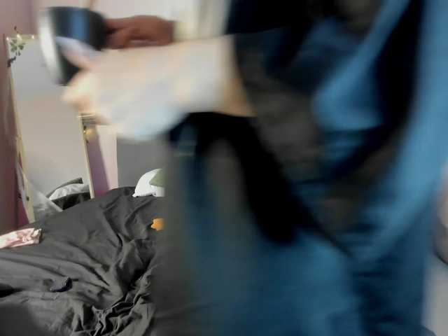 ValerieCherry live cam preview