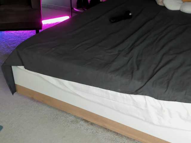 ValerieCherry live cam on BongaCams