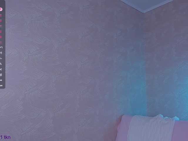 Mia-blisss live cam on BongaCams