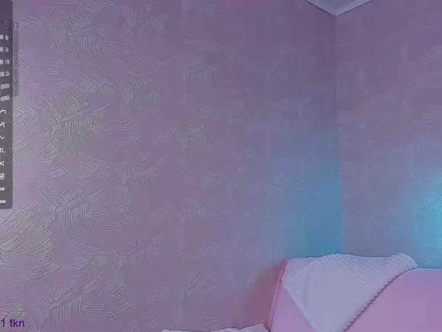 Mia-blisss live cam on BongaCams