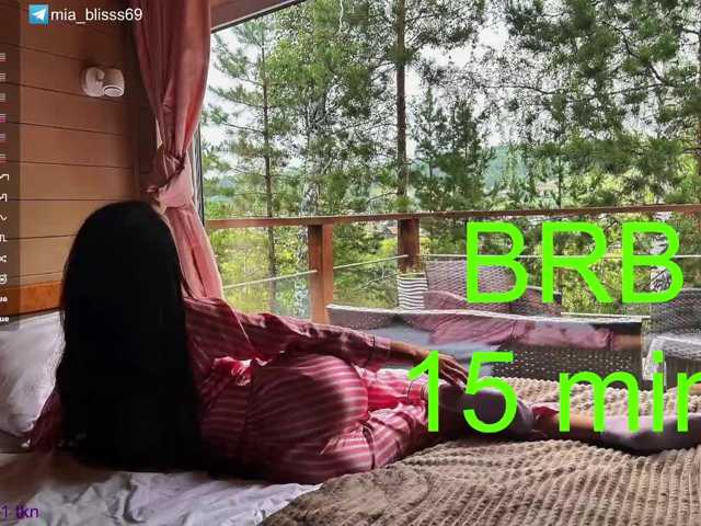 Mia-blisss webcam
