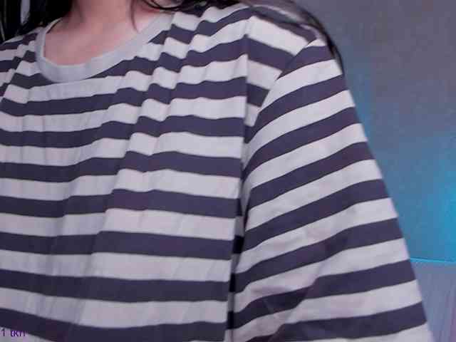 Mia-blisss webcam