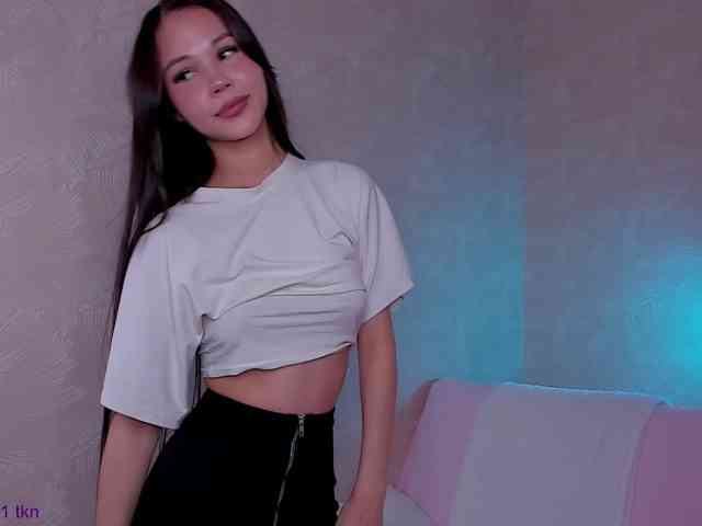 Модель: Mia-blisss