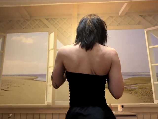 RufinaHohman live cam on BongaCams