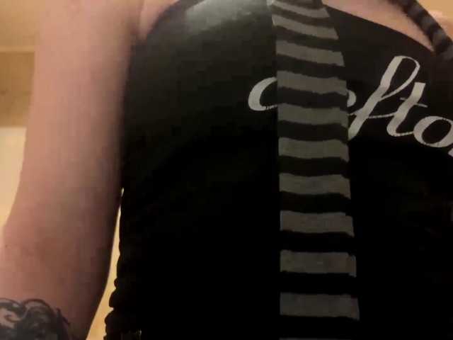 RufinaHohman live cam on BongaCams