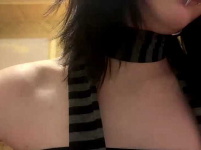 RufinaHohman live cam on BongaCams