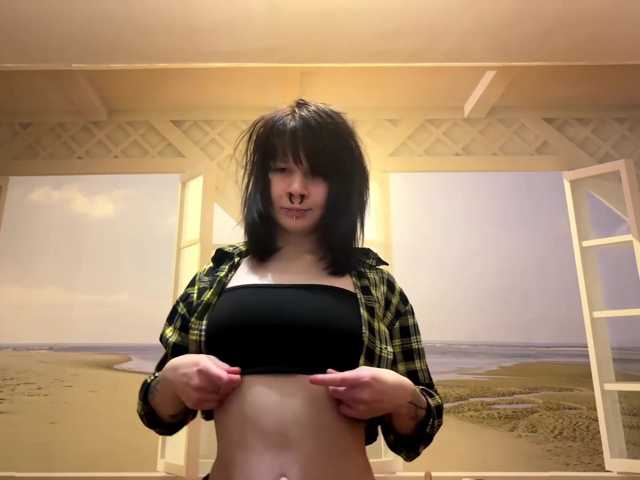 RufinaHohman live cam on BongaCams