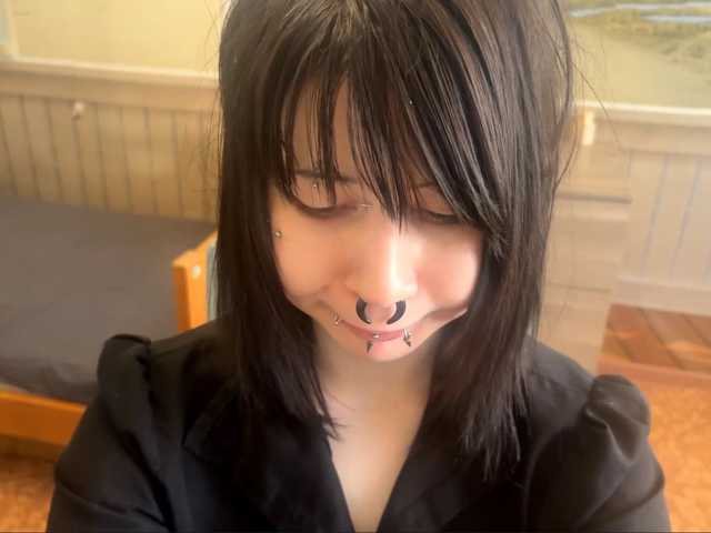 RufinaHohman live cam on BongaCams