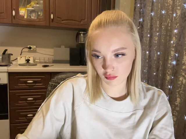 ivyamour live cam on BongaCams