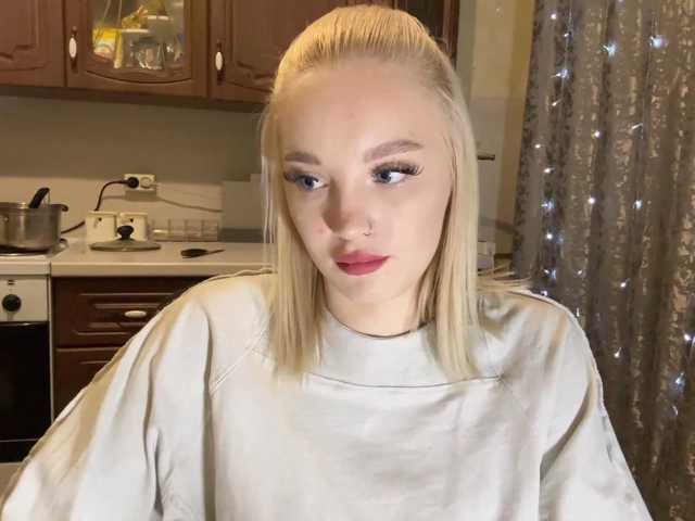 ivyamour live cam on BongaCams