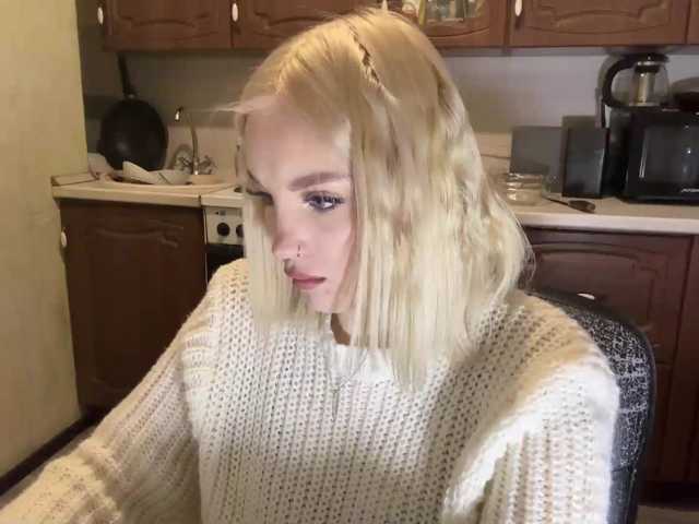 ivyamour live cam on BongaCams