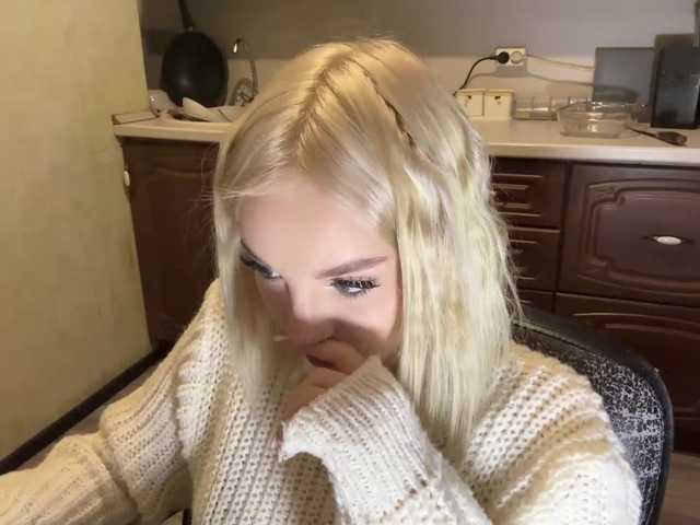 ivyamour live cam on BongaCams