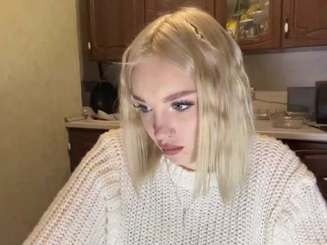 ivyamour live cam on BongaCams