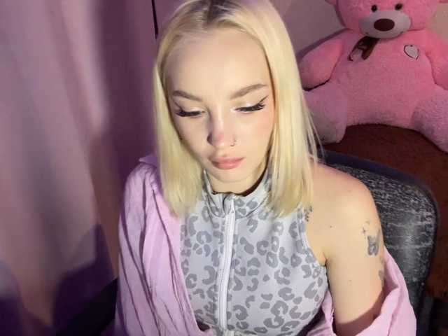 ivyamour live cam preview