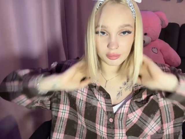 ivyamour, en vivo ahora en BongaCams