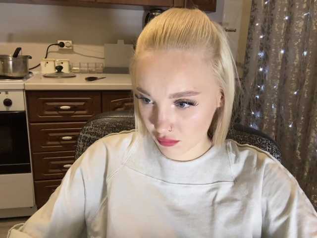 ivyamour live cam on BongaCams