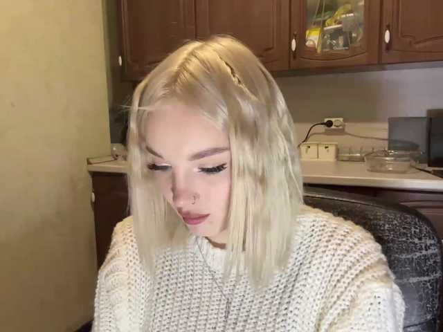 ivyamour live cam on BongaCams