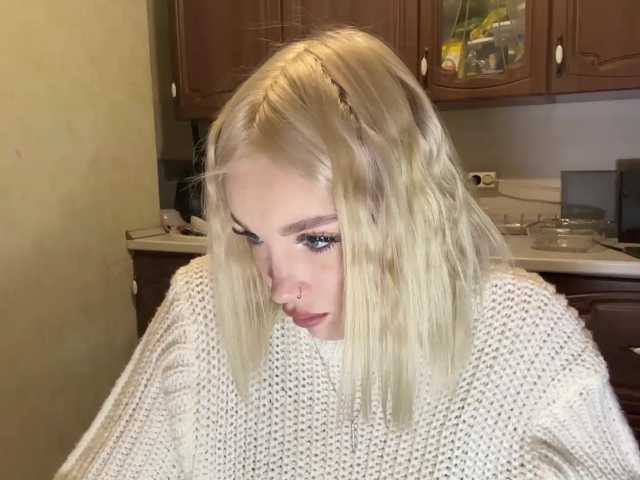 go to chat with ivyamour