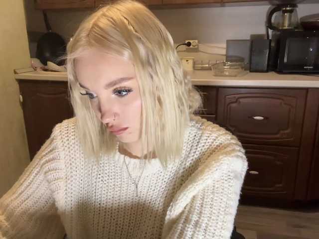 ivyamour live cam on BongaCams