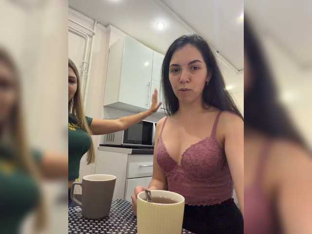 Live трансляция Vika19981-ValeriA98 - slutnetki.online