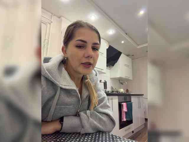 Vika19981-ValeriA98