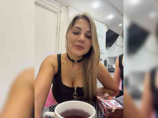 Vika19981-ValeriA98