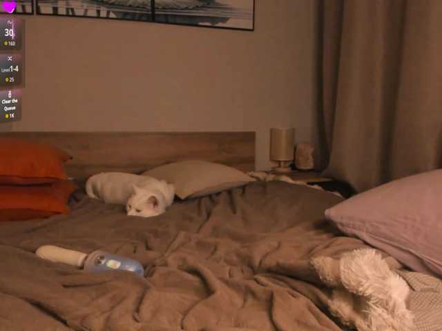 Damnepoebat, live now on BongaCams