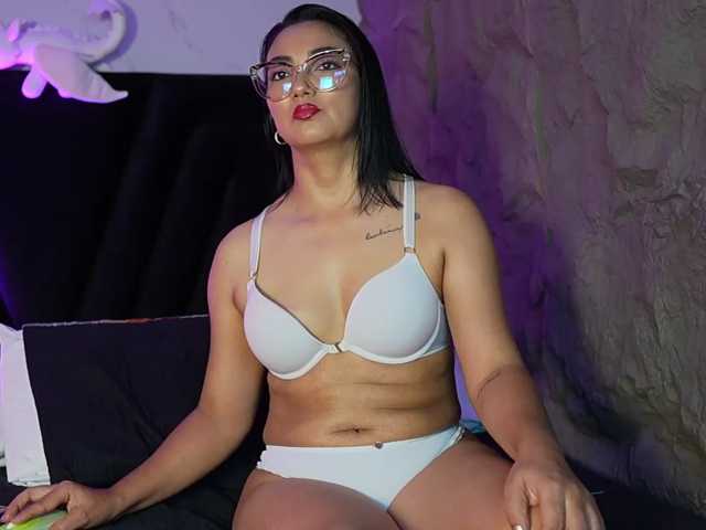 AgedToPerfection live cam on BongaCams