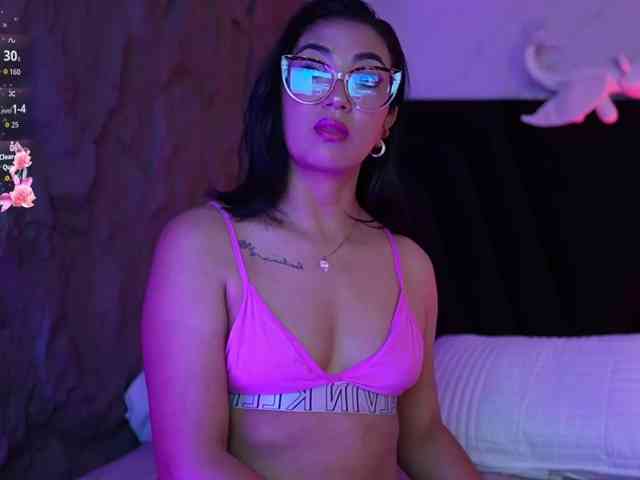 AgedToPerfection webcam