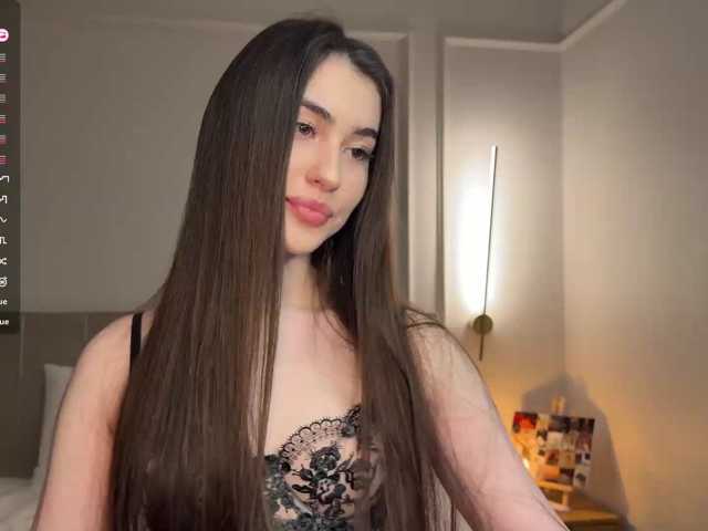 Secretnestt, en vivo ahora en BongaCams