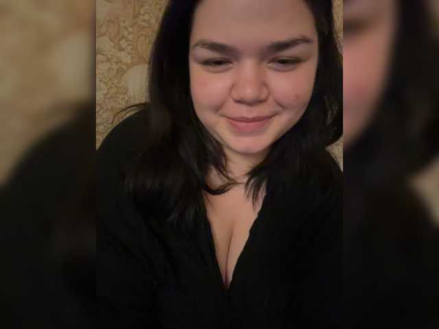 AngelochekCharmy live cam preview