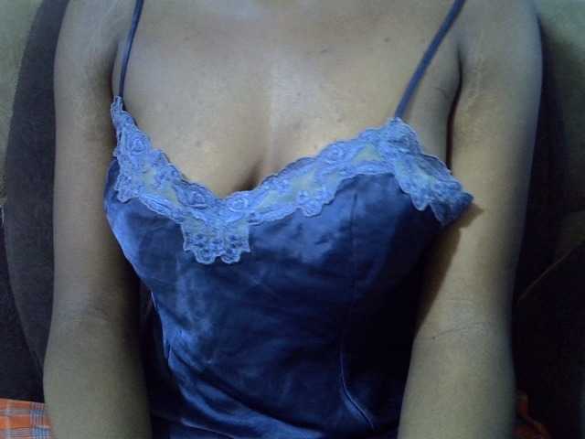 Lina259 live cam on BongaCams