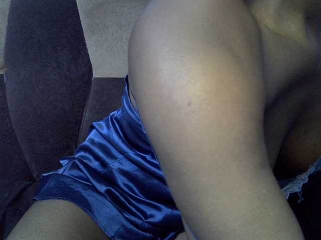 Lina259 live cam on BongaCams