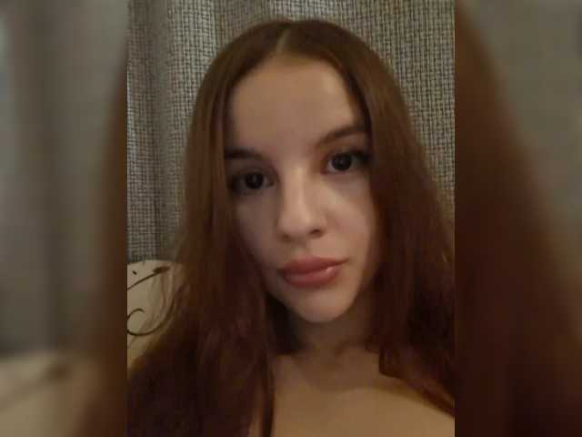 Sonya-Candy live cam on BongaCams