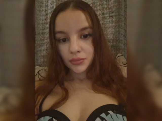 Sonya-Candy live cam on BongaCams