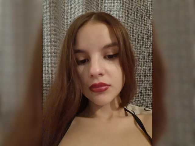 Sonya-Candy live cam on BongaCams