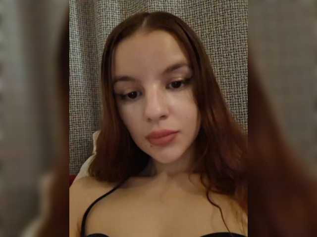 Sonya-Candy live cam on BongaCams