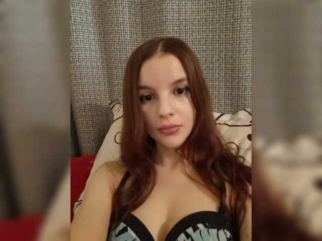 Sonya-Candy live cam preview