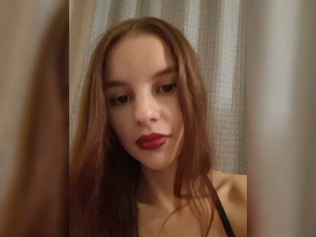 Sonya-Candy live cam on BongaCams