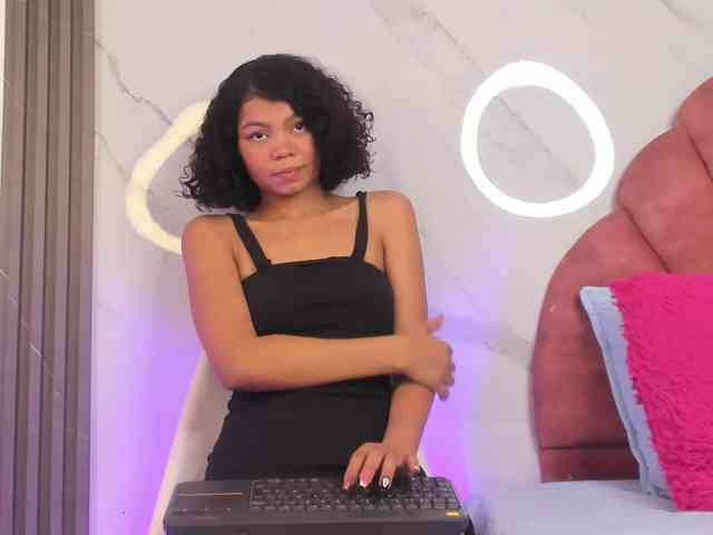 AliceWilson webcam