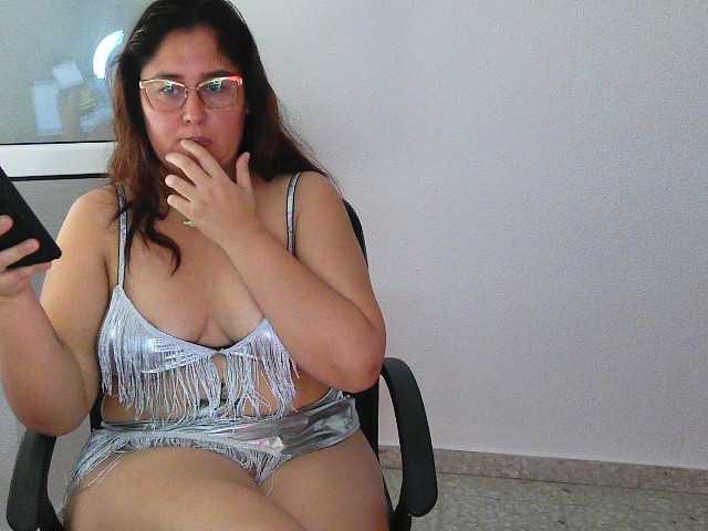 Diosa69 live cam preview