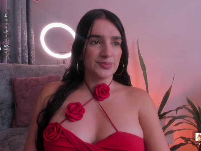 Violettmore live cam on BongaCams
