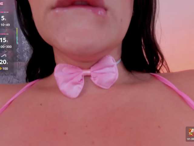 Violettmore live cam on BongaCams