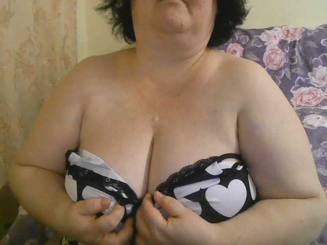 Fatty-Bun live cam on BongaCams