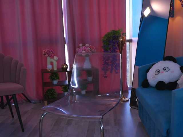 CrystallMooon live cam on BongaCams