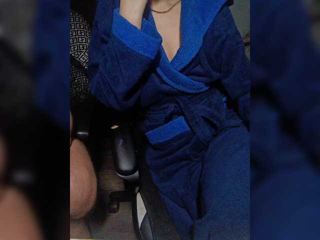 ViKunia live cam on BongaCams
