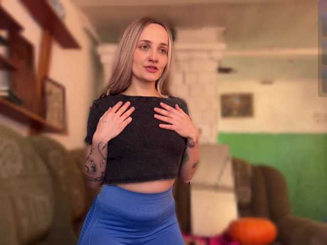 sweetiemira live cam on BongaCams