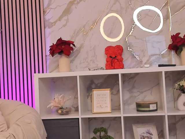 ValentinaMusse live cam on BongaCams