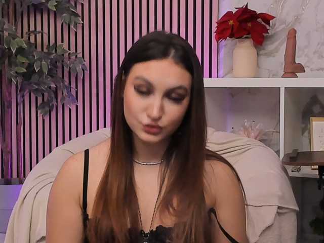 ValentinaMusse live cam preview