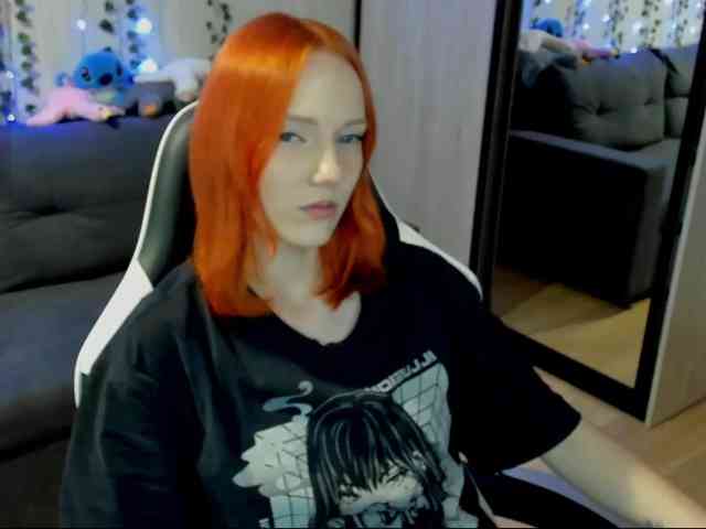 innocentflame's live room
